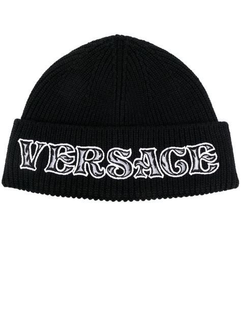 versace gorros|Gianni Versace.